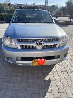 Toyota Hilux 2011