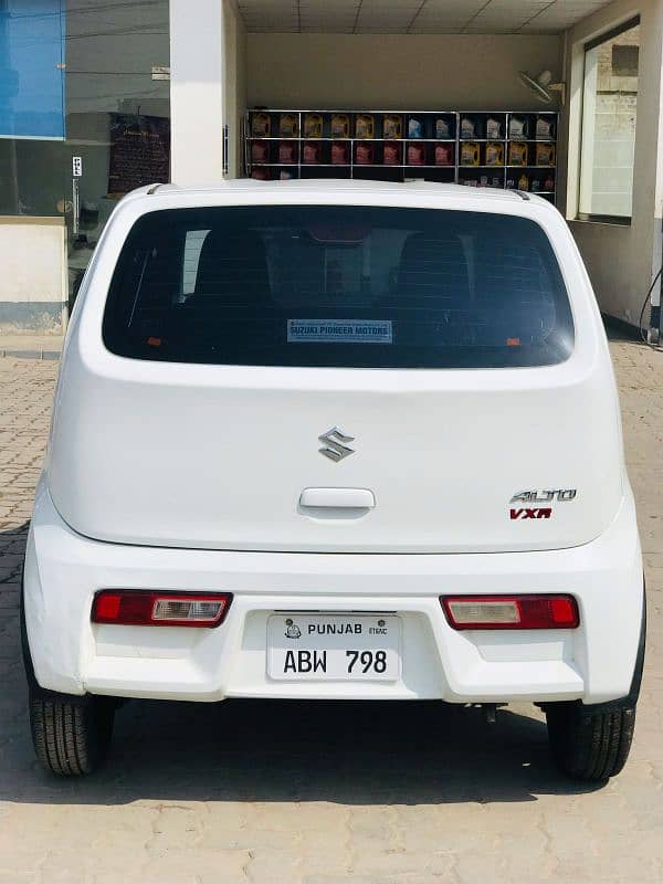 Suzuki Alto 2021 5