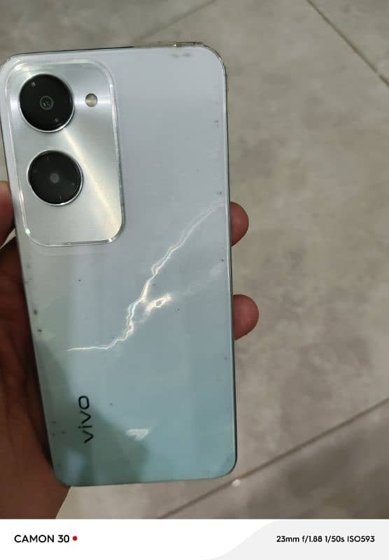 VIVO Y18 3