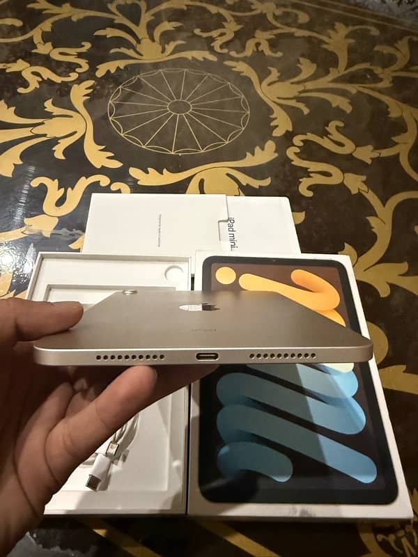 iPad mini 6 complete box 2