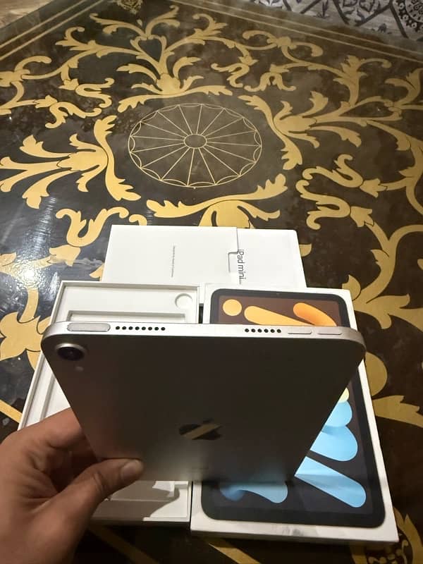 iPad mini 6 complete box 3