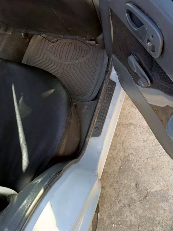 Suzuki Cultus VXR 2006/07 7