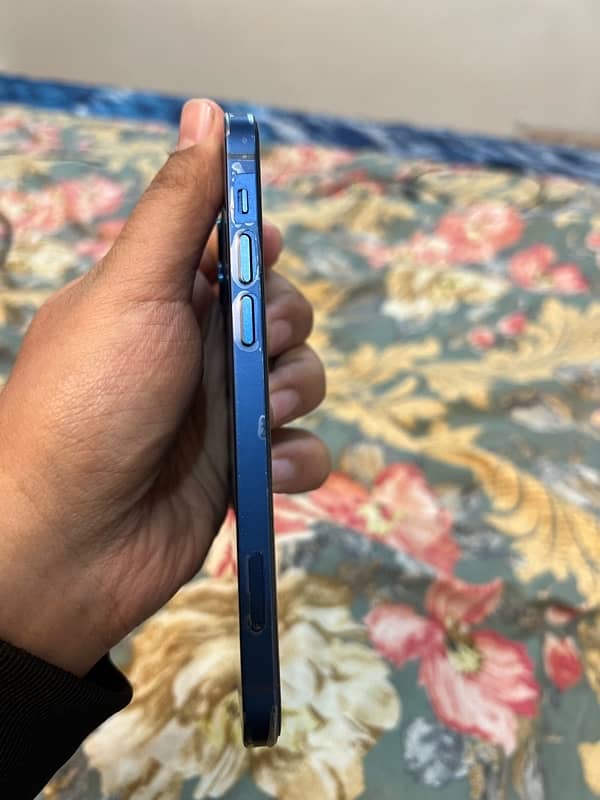 iphone 12 64Gb 86Batery health JV 10/9.5 condition waterpack phone 6