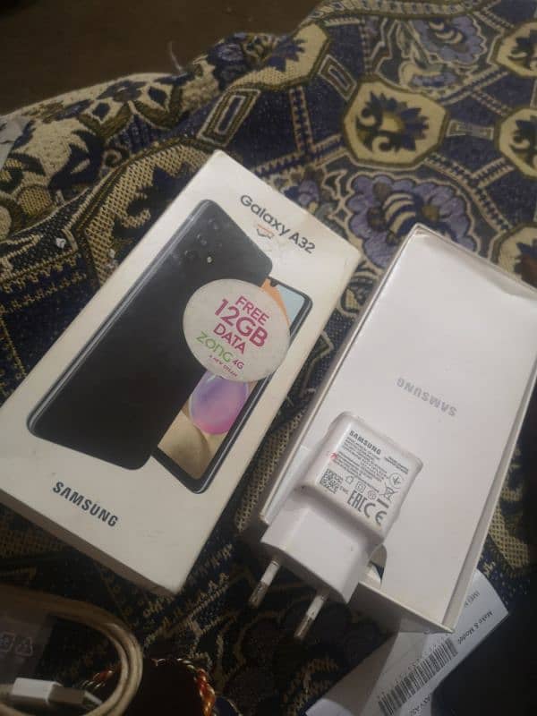 Samsung a32 for sale urgent 3