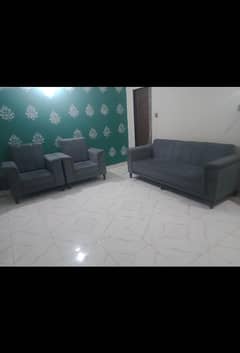 Sofa set 5 seater and cumbed