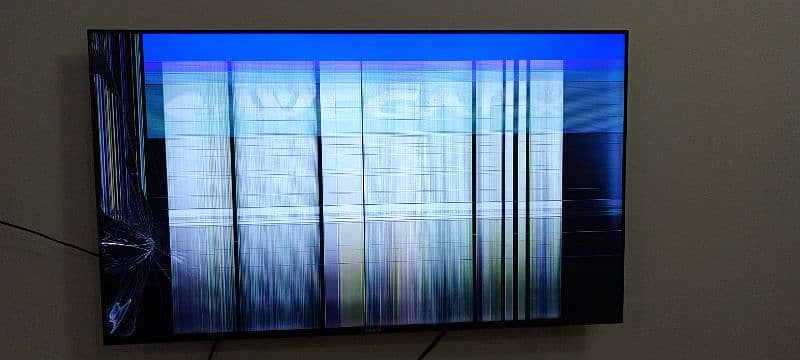 Wegaflex panel break 50 inches under warranty Led 3
