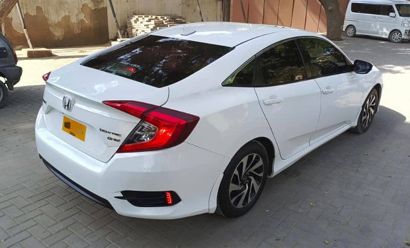 Honda Civic Oriel 2015 5