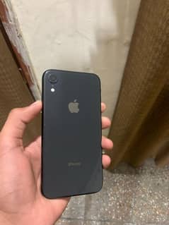 Iphone xr 128 GB factory unlocked. Exchange possible 03185146868 call