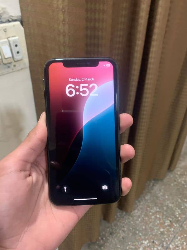 Iphone xr 128 GB factory unlocked. Exchange possible 03185146868 call 1