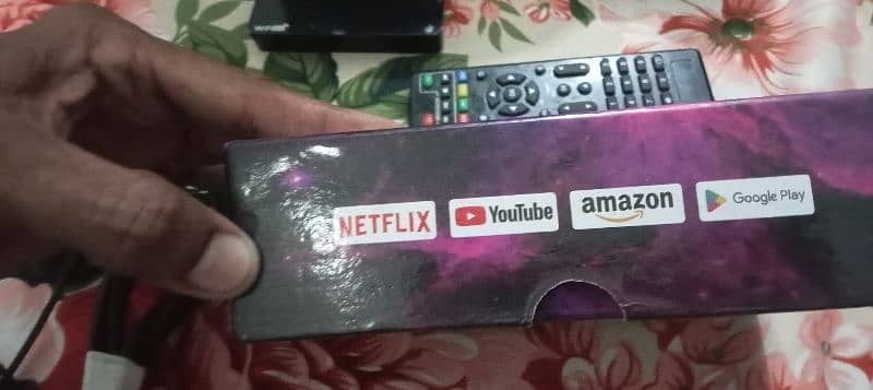 Android TV box  in sell 1