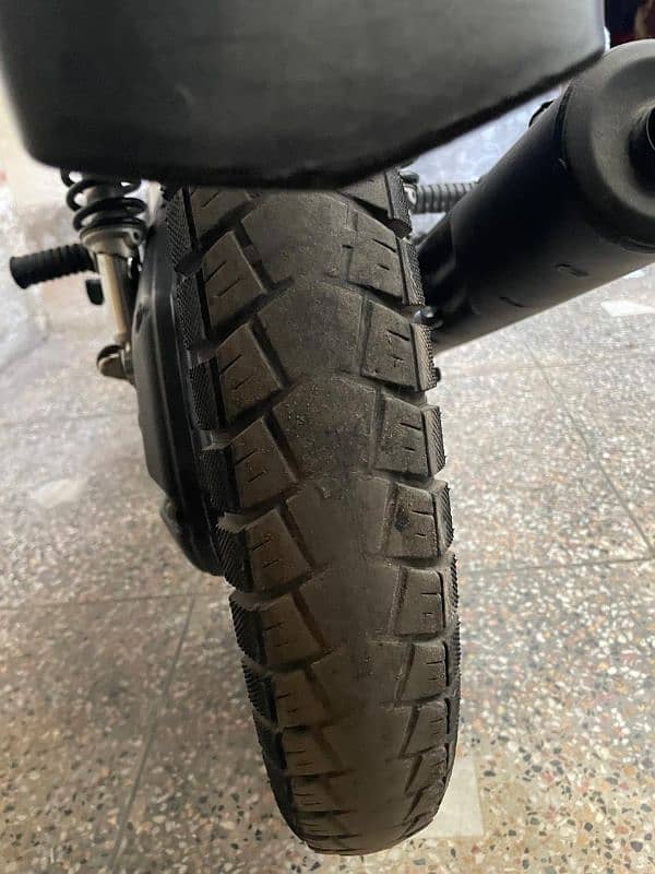 urgent sale Yamaha ybrg 125G 2