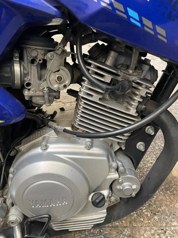 urgent sale Yamaha ybrg 125G 3