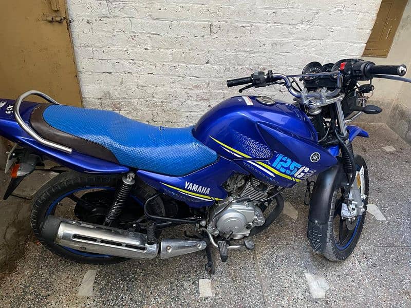 urgent sale Yamaha ybrg 125G 6