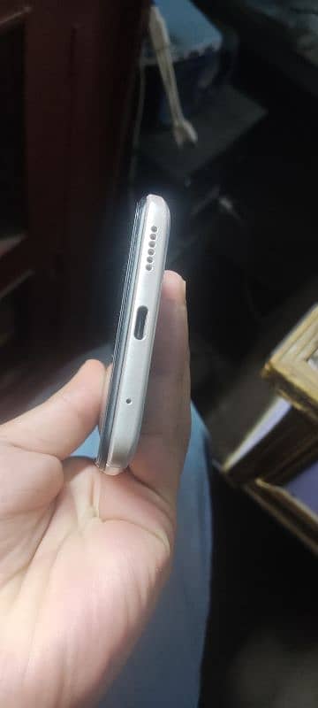 Vivo Y51. PTA Approved With Box and Charger 6