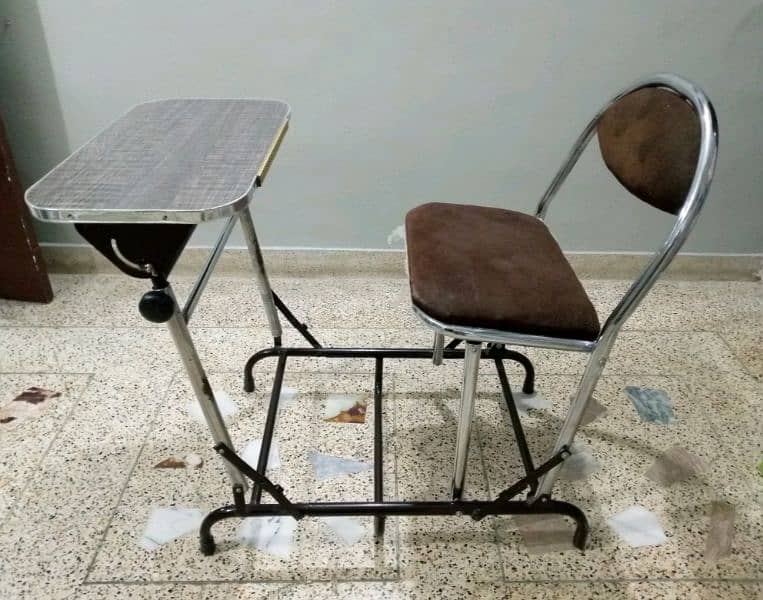 Namaz Folding Chair 0