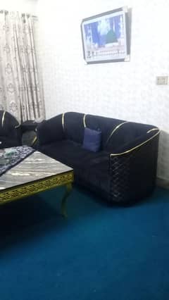 3 seater 3 sofa,table and carpet