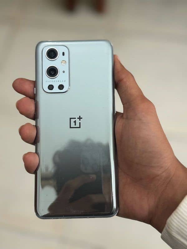 Oneplus 9pro pta 12+12/256gb . 1