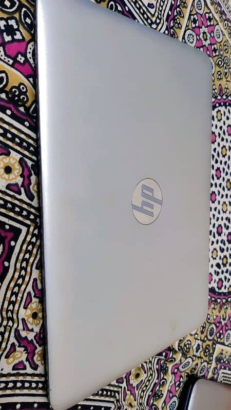 hp core i5/7th generation 2