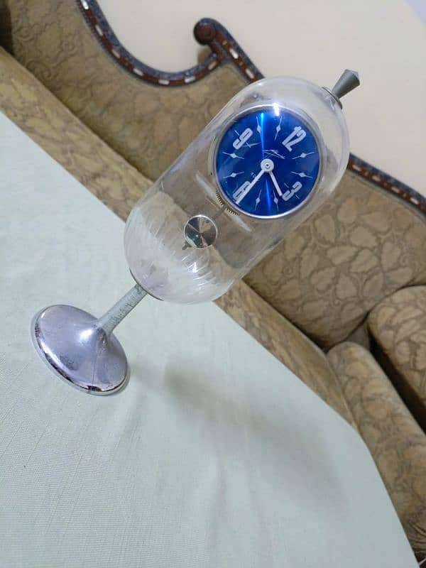 vintage Table clock 8