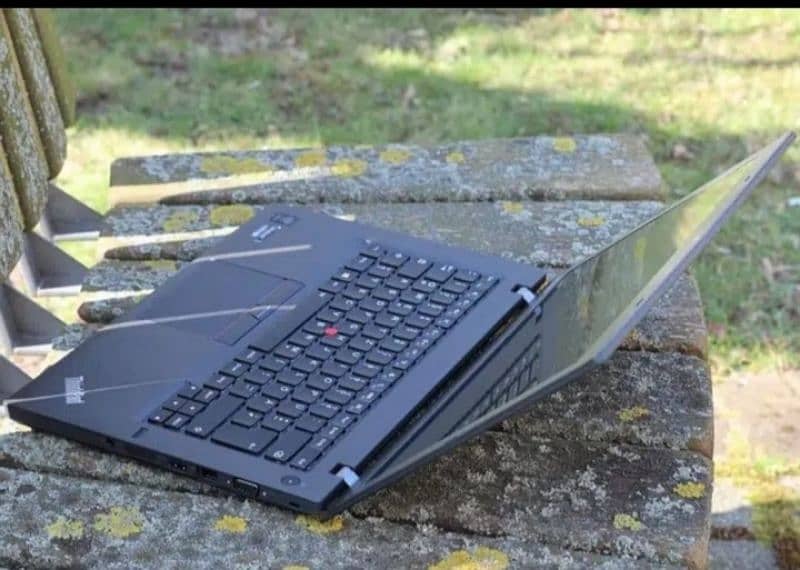 LENOVO 260 core i6 6th gen 1