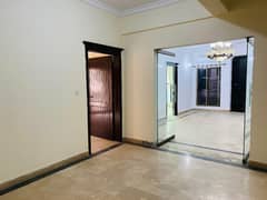 F-11 Markaz Luxury 3 Bedroom Un-Furnished Apartment Available For Rent In F-11 Markaz Islamabad