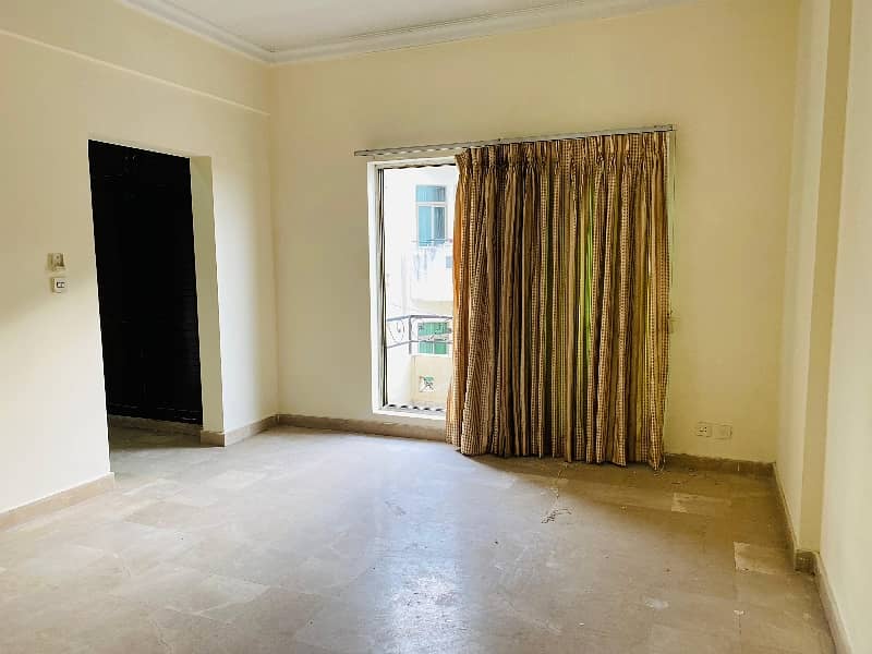 F-11 Markaz Luxury 3 Bedroom Un-Furnished Apartment Available For Rent In F-11 Markaz Islamabad 16