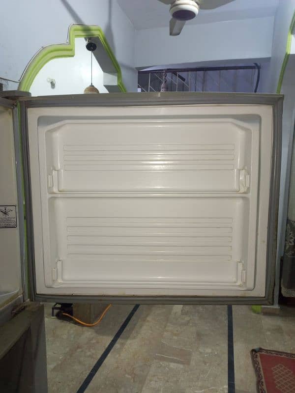 Refrigerator 2 Door 5