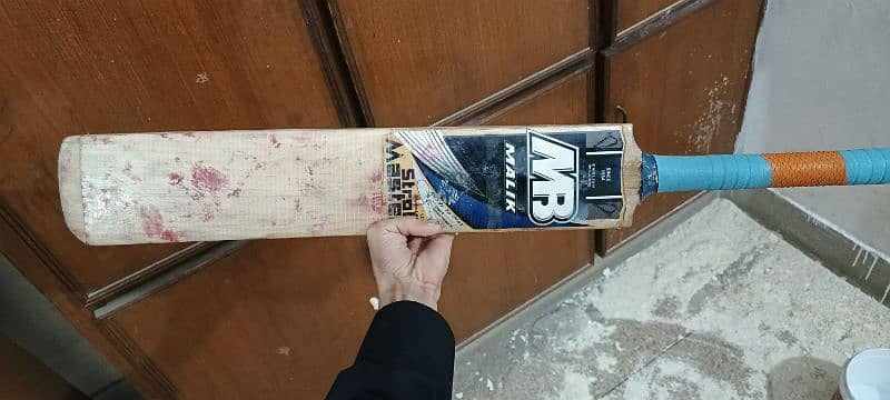 pure English Willow hard ball bats available 13