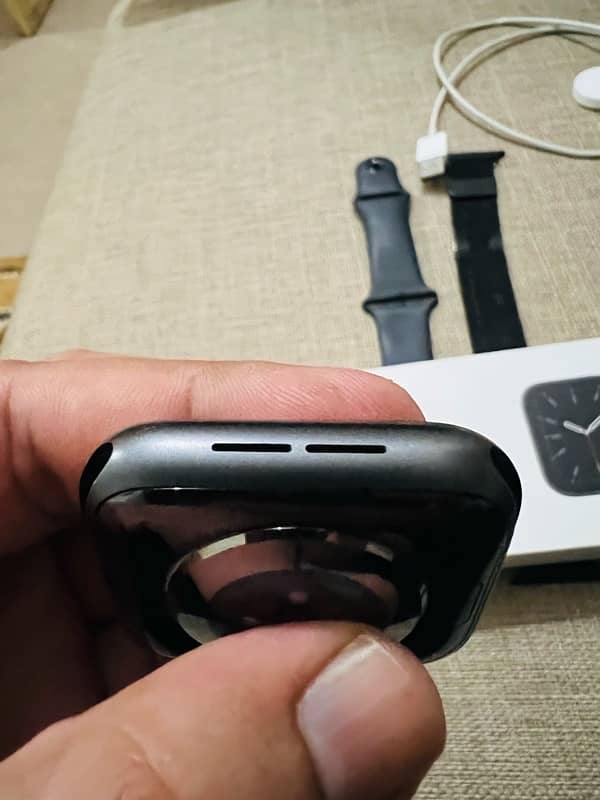 Apple Watch Series 6, 45mm ,Space Grey,GPS+Cellular 9