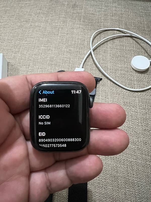 Apple Watch Series 6, 45mm ,Space Grey,GPS+Cellular 16