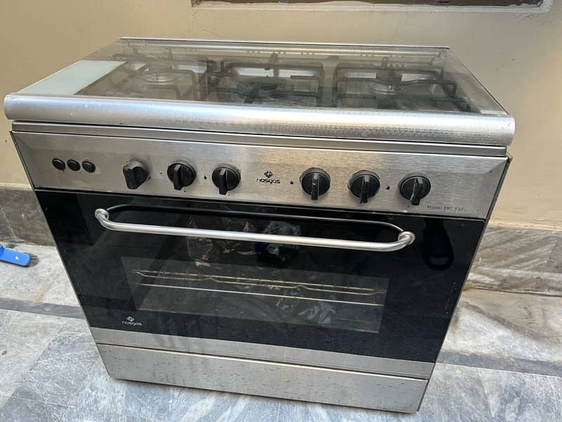 Cooking Range plus Gas Oven Baking 1