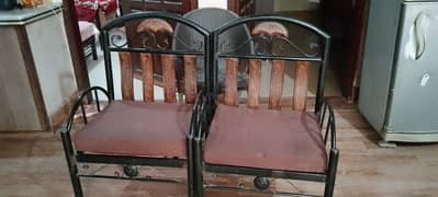 5 seater sofa for Sell Condition Norma