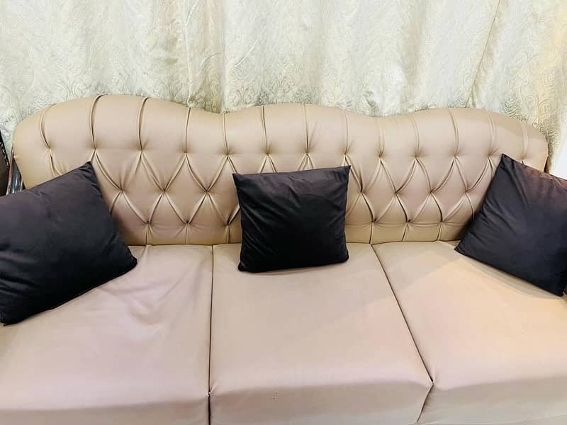 6-Seater Sofa Set for Sale – Excellent Condition 6