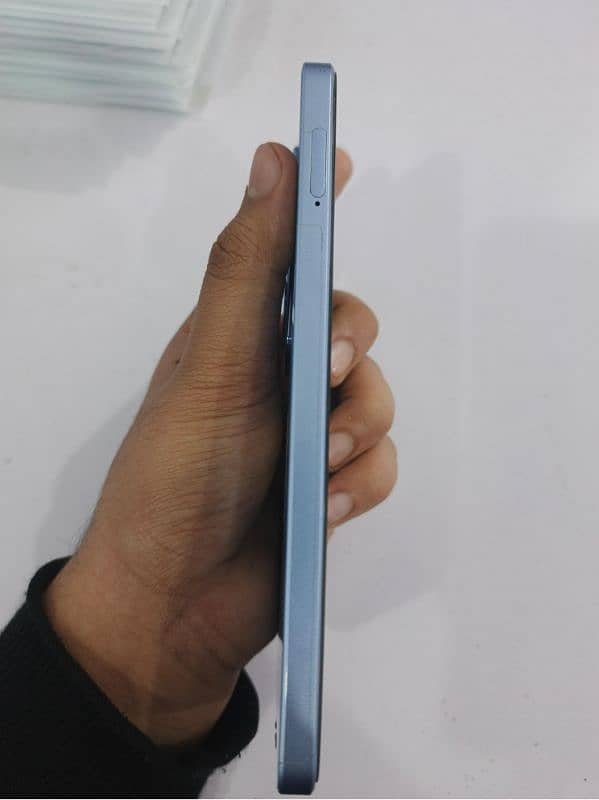 Oppo Reno 11f 5g  FULL BOX   10/10 Condition.  Contact. (03180667500) 4