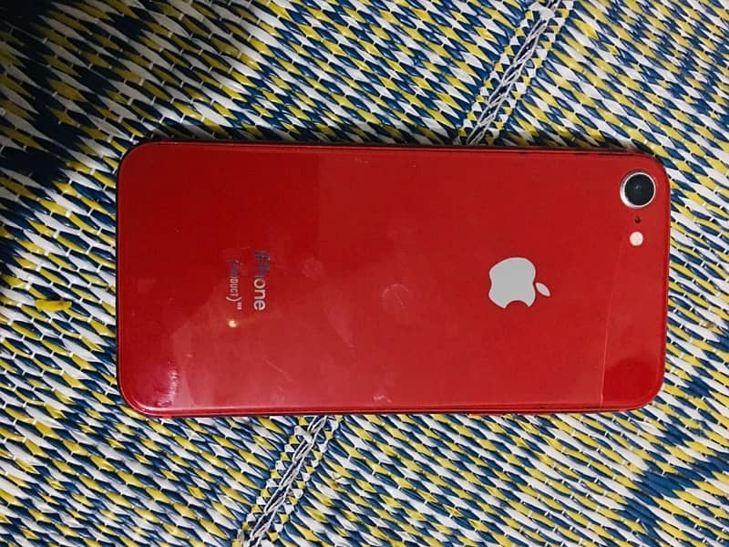 Iphon se 2020 non pta 64gb whatsap 03249775018 2