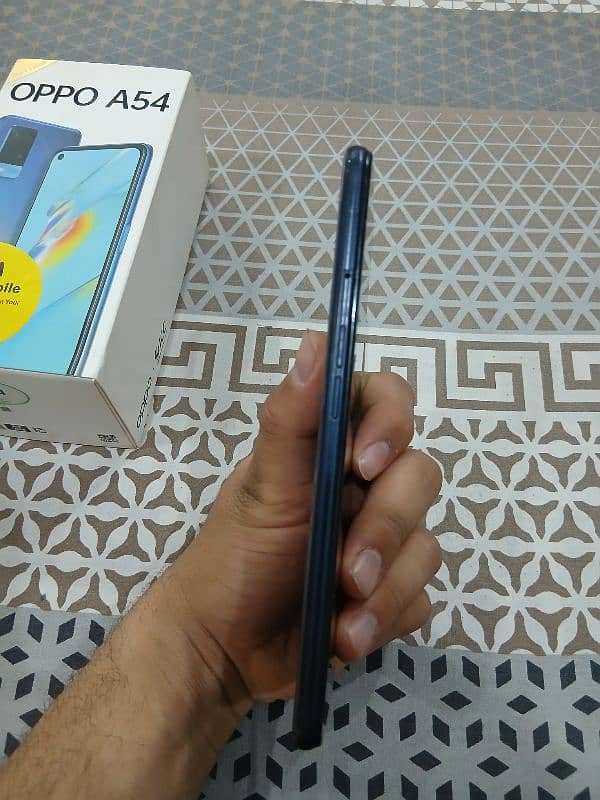 Oppo A54 crystal black 2
