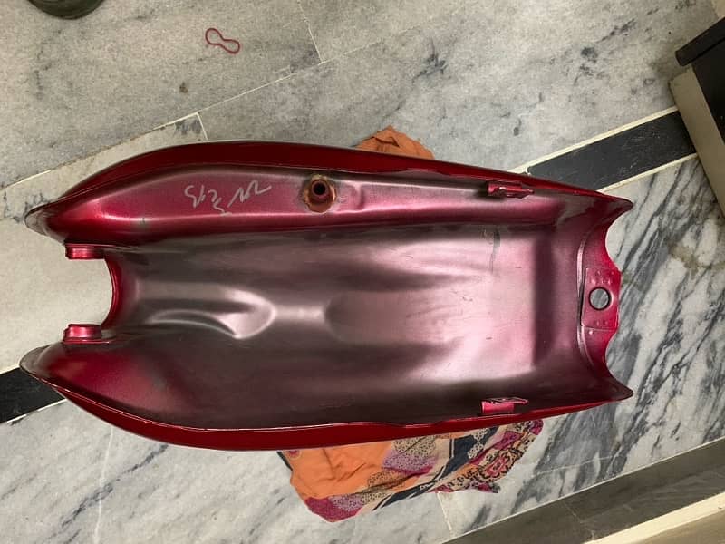 Honda 70 fuel tank 2019 14