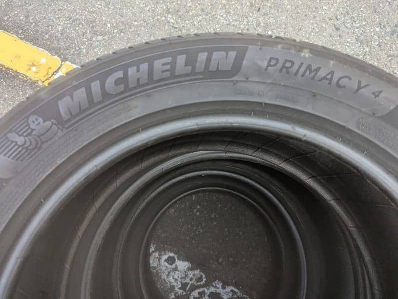 215/55/R/17 Michelin Primary 4 9/10 condition 4