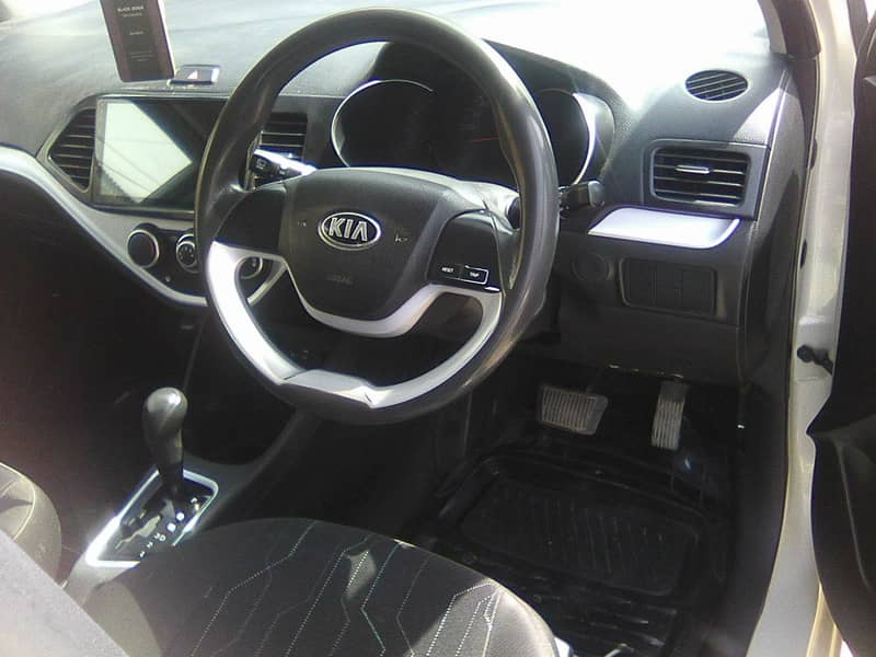 KIA PICANTO MODEL 2020 AUTOMATIC MILKY BEIGE COLOUR BEHTREEN CONDITIO 5