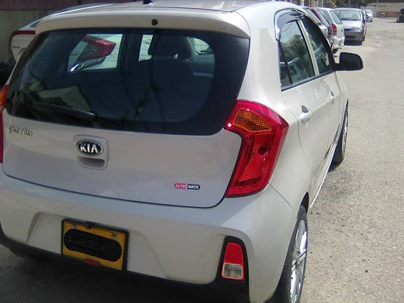 KIA PICANTO MODEL 2020 AUTOMATIC MILKY BEIGE COLOUR BEHTREEN CONDITIO 7