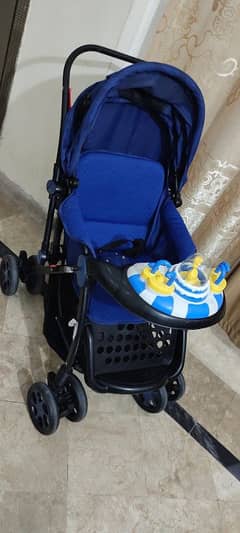 Baby pram / stroller