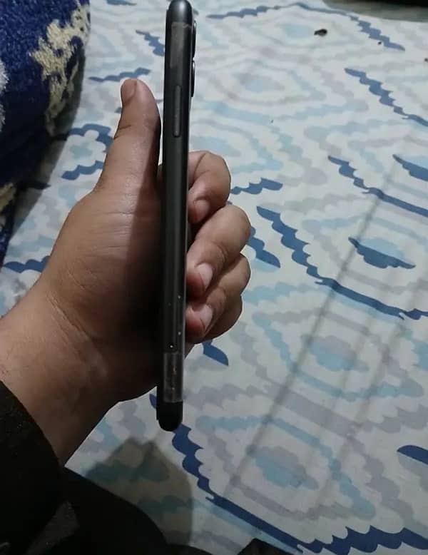 iphone 11 non pta FU water pack 1