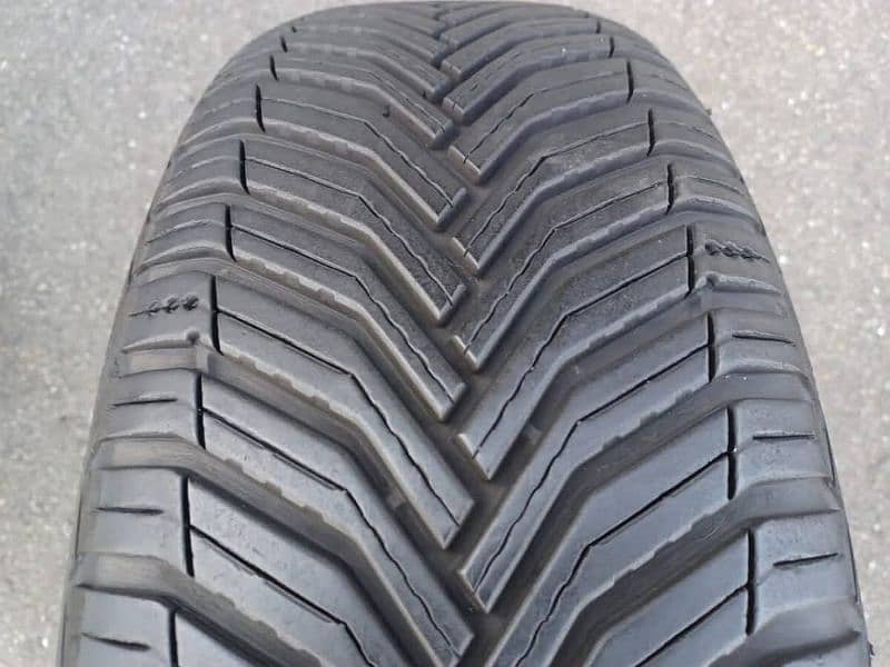 4Tyres Set 205/55/R/16 Michelin   Just Like Brand New Condition 2