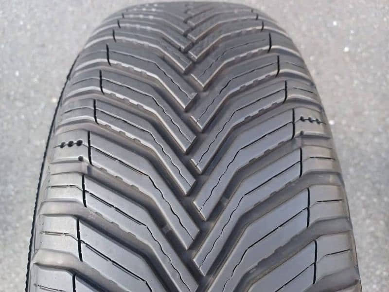 4Tyres Set 205/55/R/16 Michelin   Just Like Brand New Condition 3