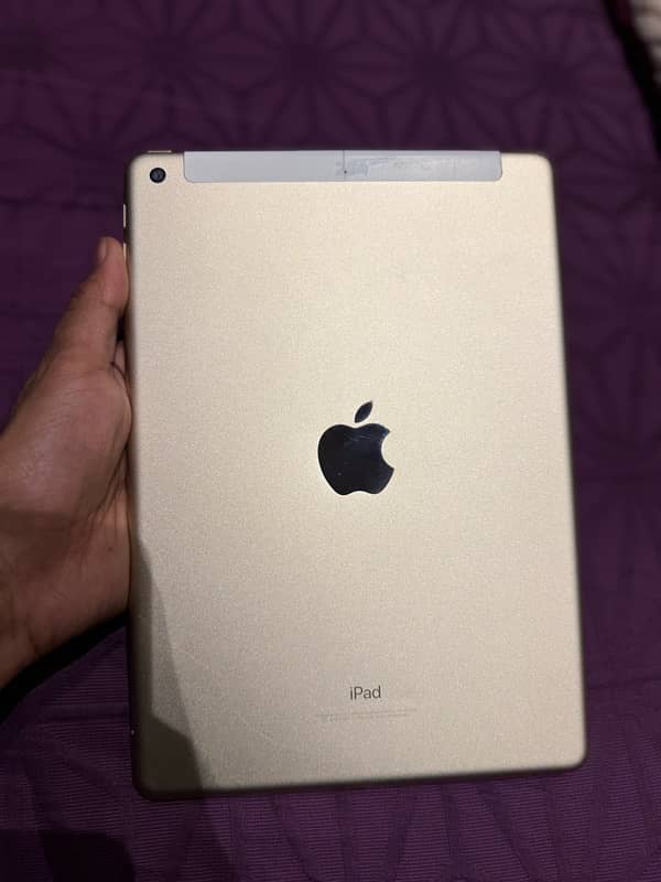 Ipad 5th Generation with Sim Slot 2