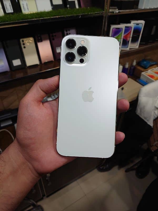 iPhone 12 pro max PTA 512gb 5