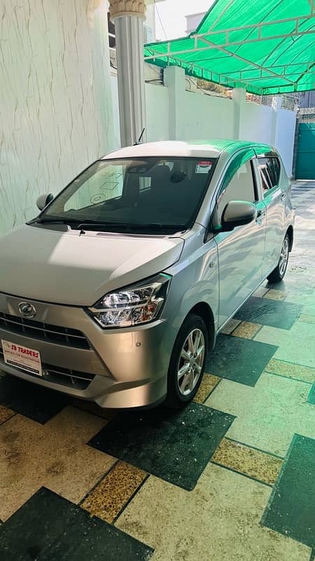 Daihatsu Mira 2021 5