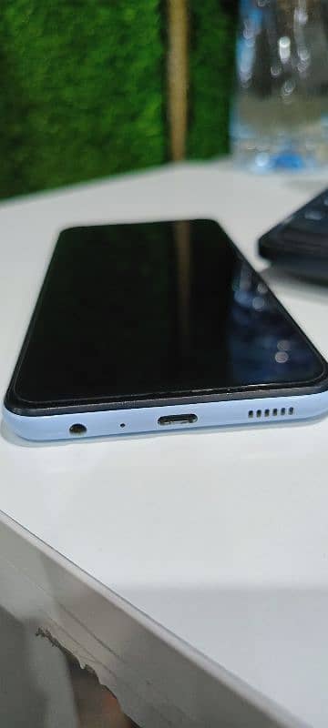 Samsung's A13 urgent sale 6