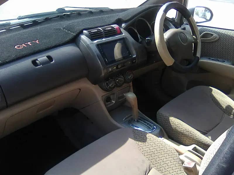 HONDA CITY VARIO 2004 AUTOMATIC STONE SILVER COLOUR BEHTREEN CONDITIO 5