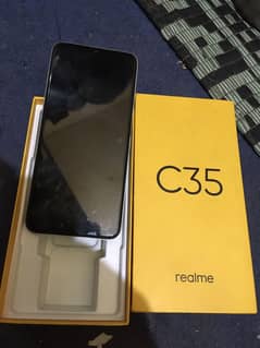 Realme c35